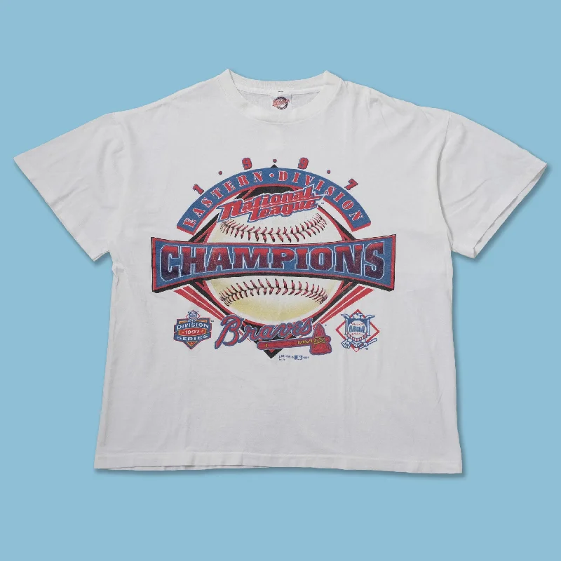 - Dog heart rate monitoring collarVintage 1997 Braves T-Shirt Medium