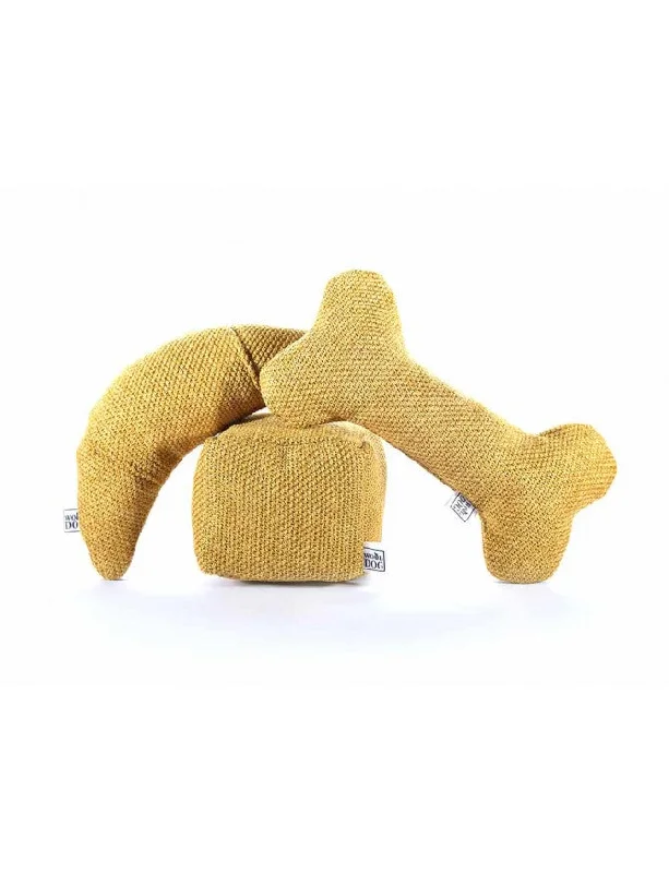 - Foldable and portable cat bagWooldog Dog Chew Toy Set In Mustard
