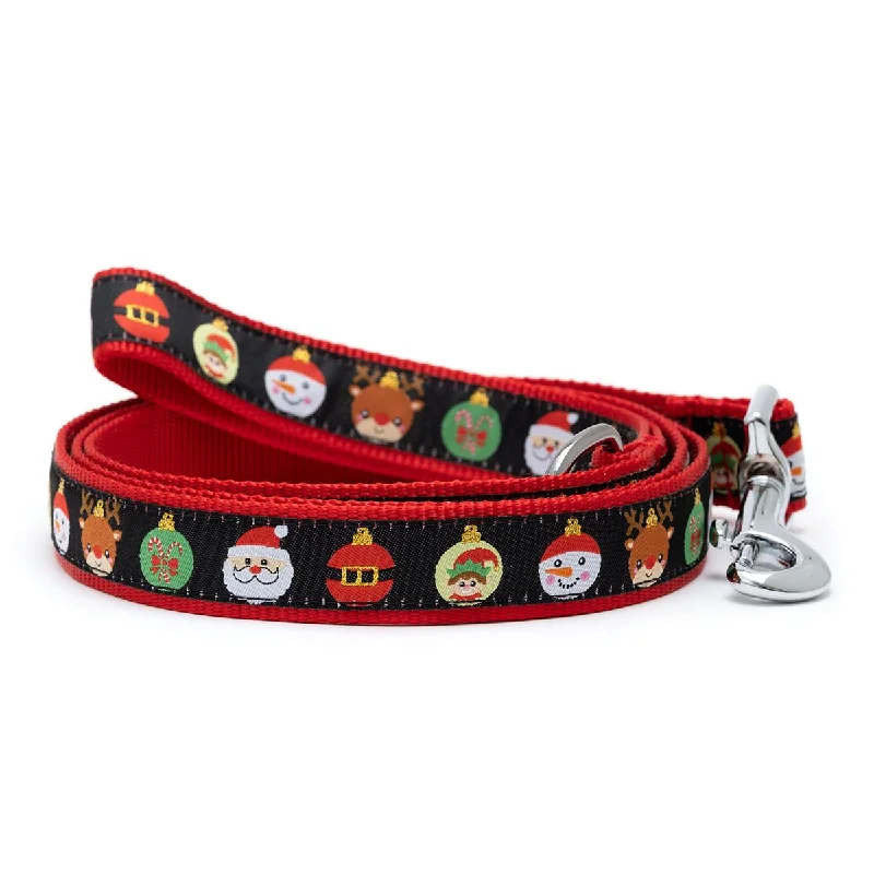  . **Pet mattress is waterproof and washable**Deck The Halls Dog Leash