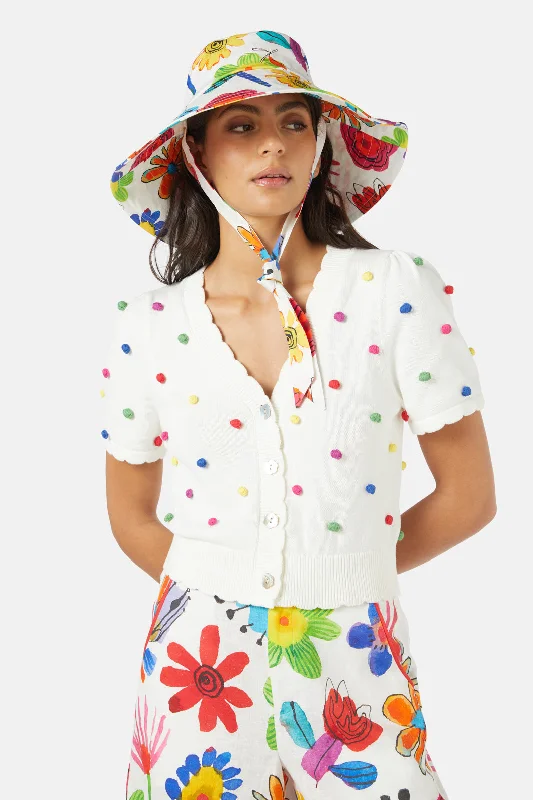 - Foldable and portable cat bagPetal Paradise Sun Hat
