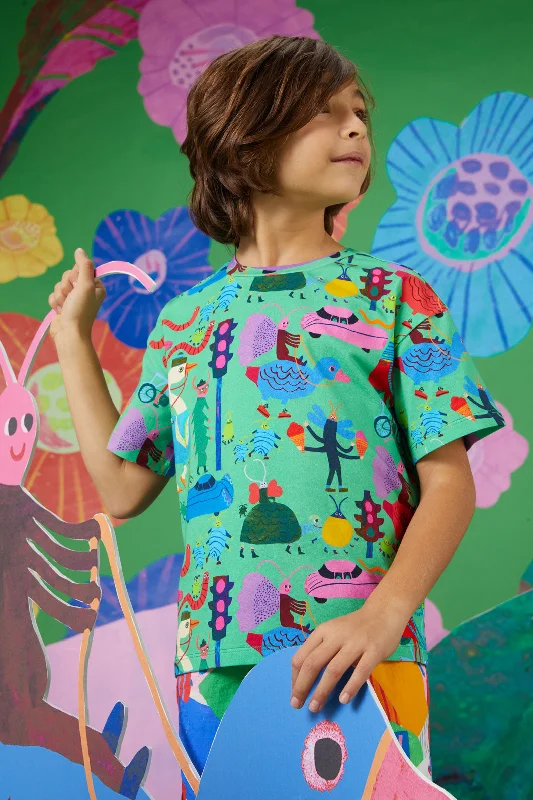 - Pregnant cat delivery room warming boxTraffic Kids SS Tee