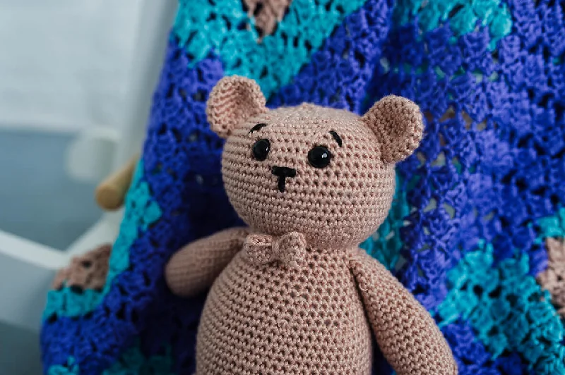 - Deodorizing cat litter tofu litterAmigurumi Bear (Crochet)
