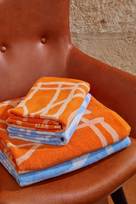 - Teething and chewing toys for puppiesSpeechless Orange Bath Towel