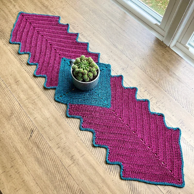 - Summer pet ice matSpring Afternoon Table Runner (Crochet)