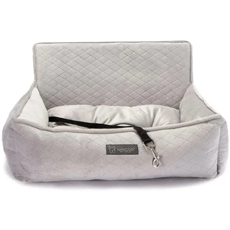 - ​​Christmas pet Christmas clothingLarge Car Seat Quilted Light Gray