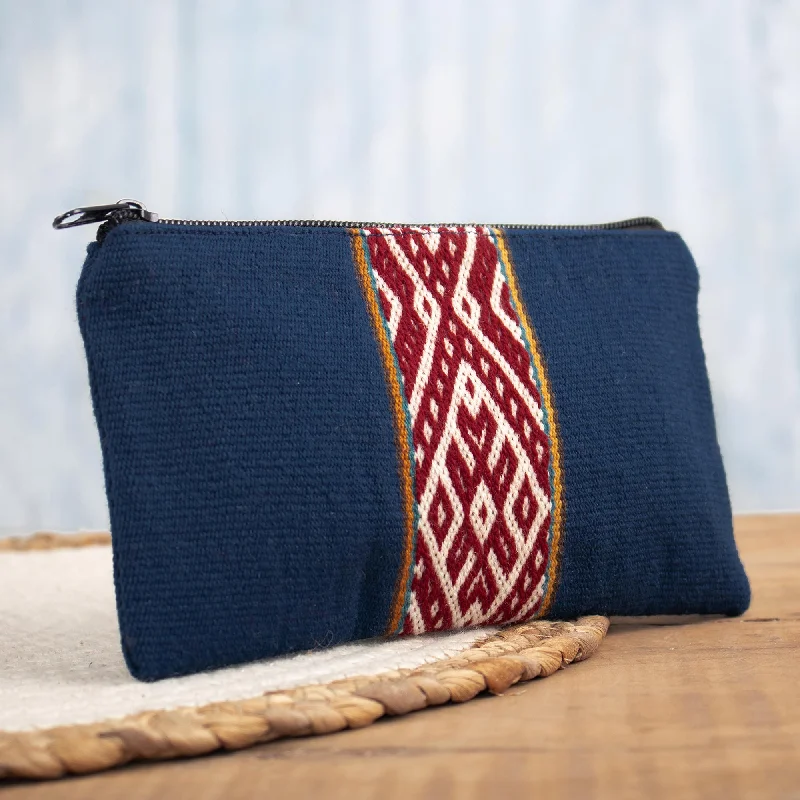 - Pet tear stain cleaning wipesSicuani Diamonds Handloomed Wool Cosmetic Bag