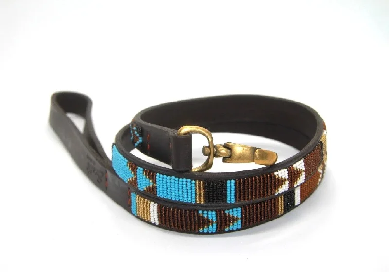  -Anti-scratch sofa protective coverLuxury Leather Masai Beaded Dog Leads In Sky