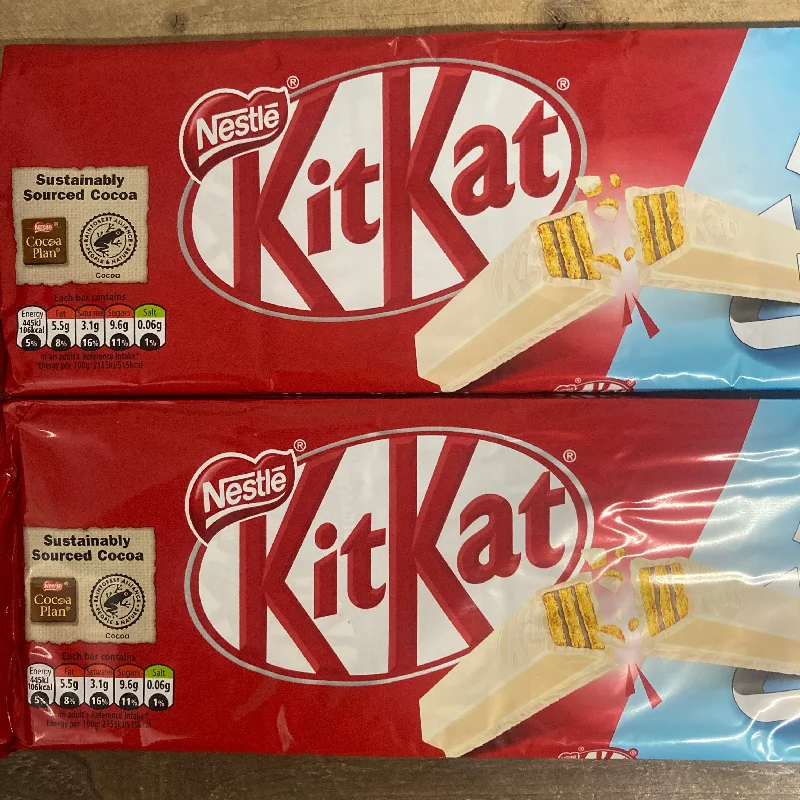 - ​​Christmas pet Christmas clothing18x KitKat 2 Finger White Chocolate Biscuit Bars (2 Packs of 9x20.7g)