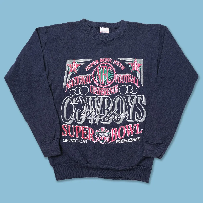 - Teething and chewing toys for puppiesVintage 1993 Cowboys Sweater Medium