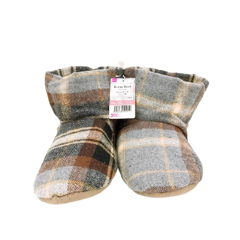 - Degradable pet feces bagRoom Boot - Checkered - US 6-7 EU38-39.5-