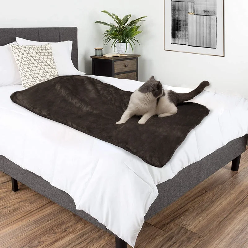 - Natural latex pet mattressFashion Simple Pet Dog Waterproof Pad