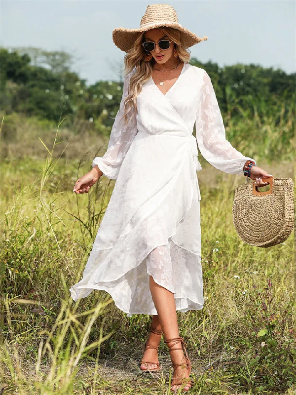 Women's New Bohemian Beach Vacation Lace-up Waist Jacquard Dress