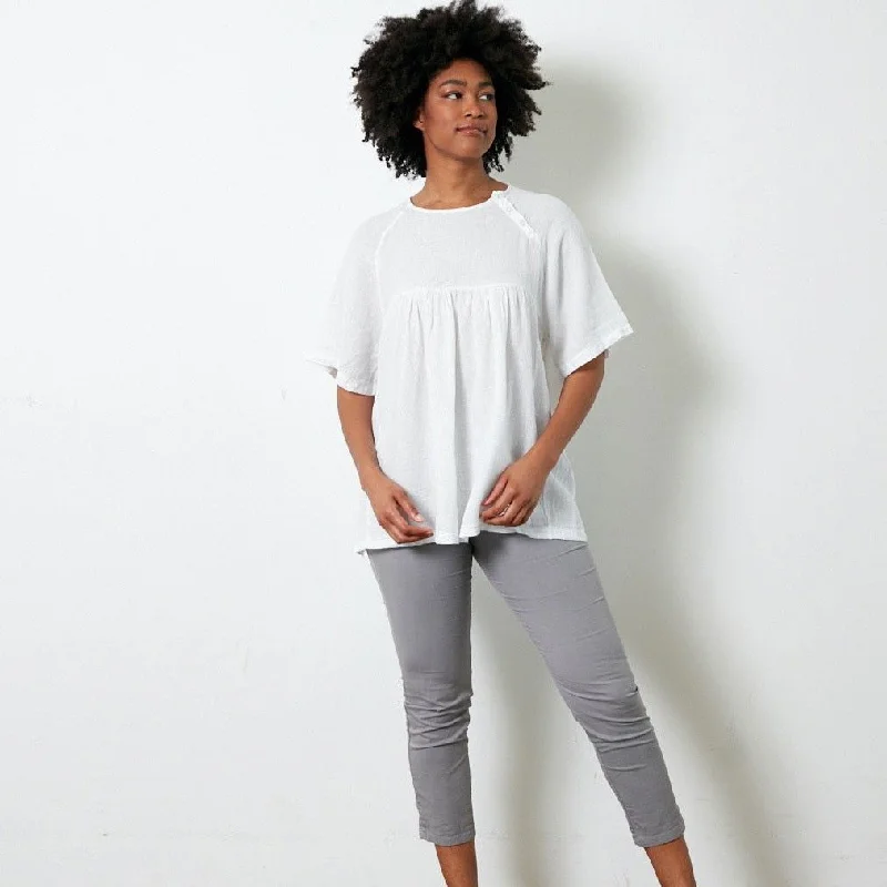 La Mer Linen Top with Side-Button Detail