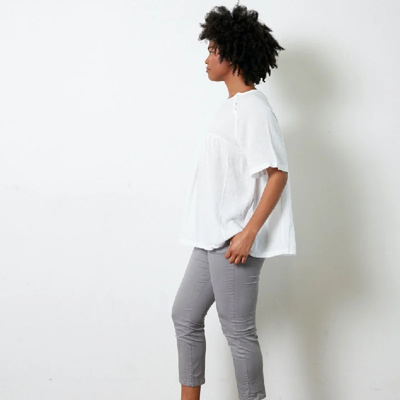 La Mer Linen Top with Side-Button Detail