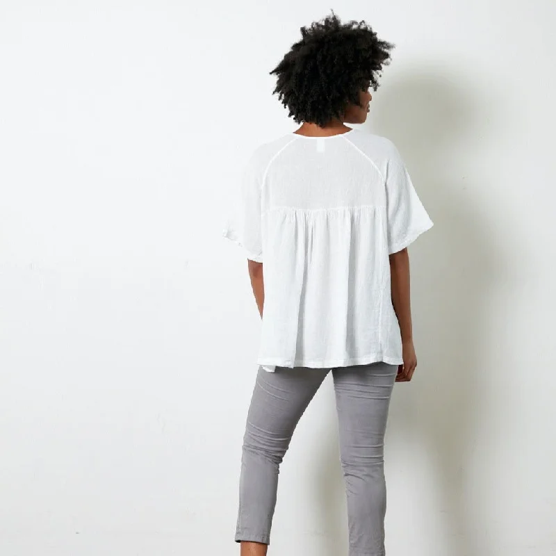 La Mer Linen Top with Side-Button Detail