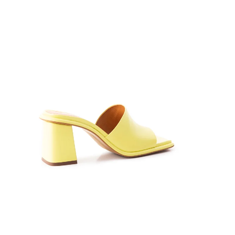 Parmenia Yellow Leather