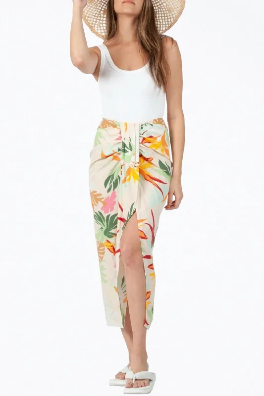 Floral-Print Gathered Sarong Skirt In White Tropical